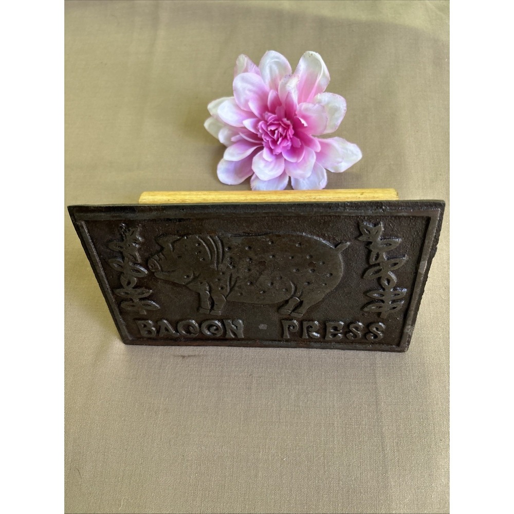 Cast Iron Bacon Press with Wood Handle & Pig Hog Design 7" X 4" Farmhouse - Picture 10 of 11